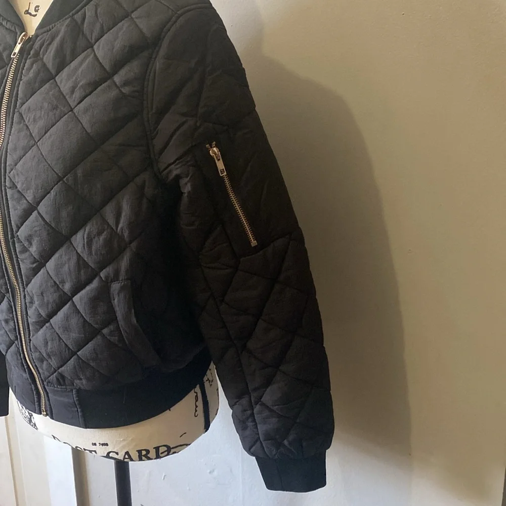 Jacket - Picture 3 of 9